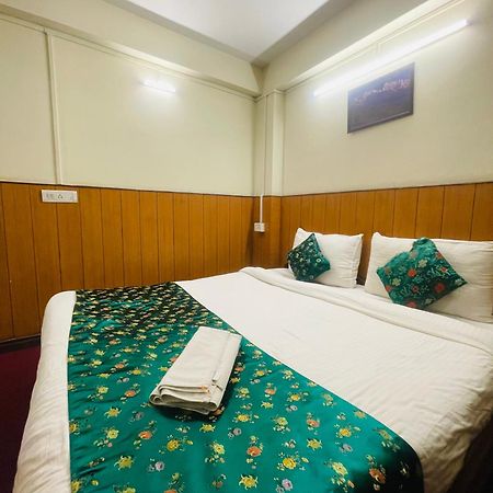 Hotel Palm Street Near Taj Agra  Luaran gambar